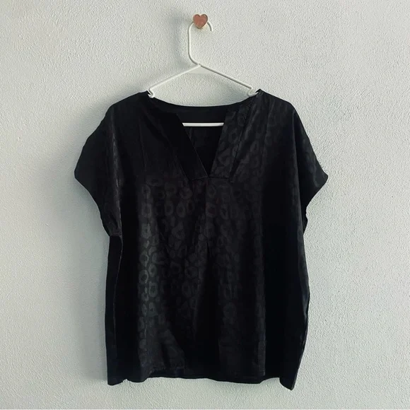 SHEIN black cheetah print blouse - Picture 1 of 7